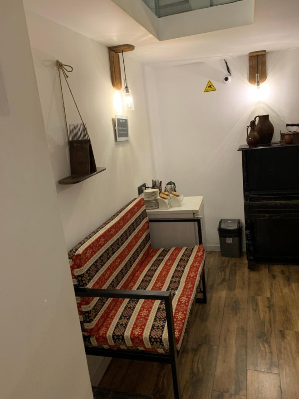Hotel Baratashvili 12 Tbilisi Ngoại thất bức ảnh