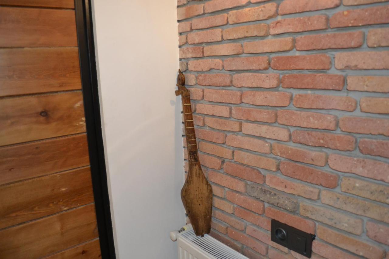Hotel Baratashvili 12 Tbilisi Ngoại thất bức ảnh