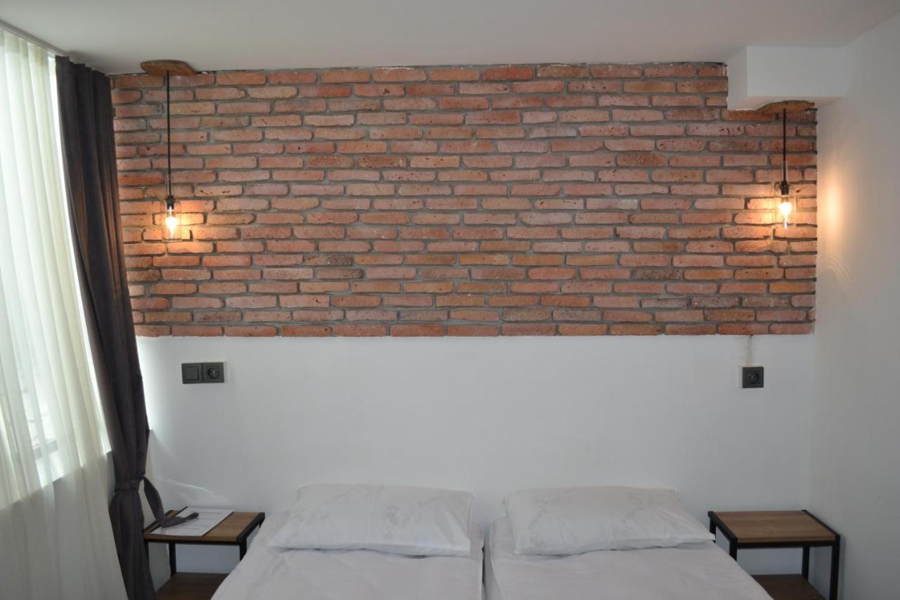 Hotel Baratashvili 12 Tbilisi Ngoại thất bức ảnh